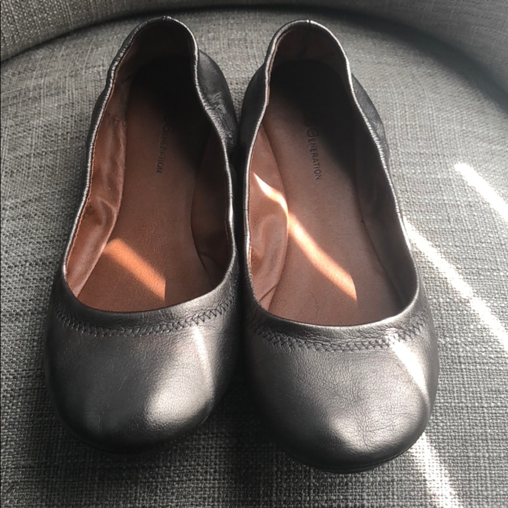 BCBG flats
